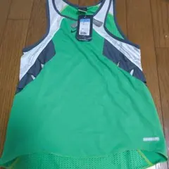 NIKE SPHERE DRY タンク Mサイズ 新品のサムネイル