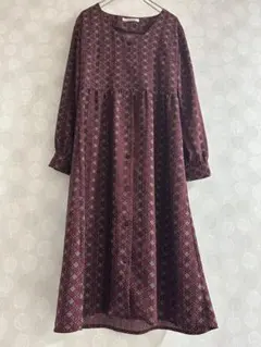 ★値下げ★美品　幾何学模様のワインレッドワンピース　Mサイズ