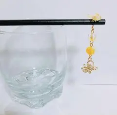 蝶々パーツの木製かんざし　黄色系