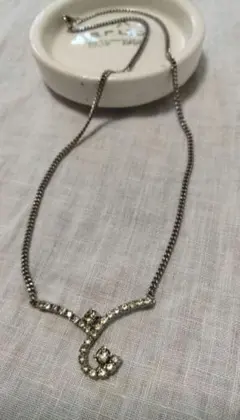 ラインストーン装飾ネックレス❁曲線モチーフ ヴィンテージ シルバーカラー