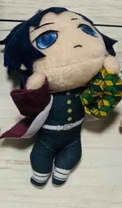 鬼滅の刃　冨岡義勇　寝そべり　ぬいぐるみ　マスコット