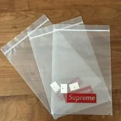 ショップ限定Supremeボックスロゴ入り透明袋 3枚セット