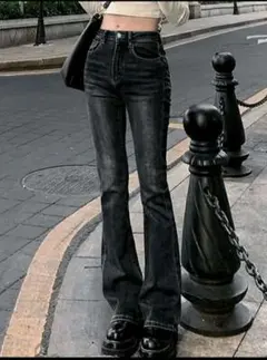 ブラック ブーツカットデニム