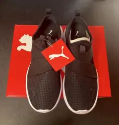 【新品未使用】PUMA スリッポン スニーカー 渡辺翔太モデル 24.5センチ