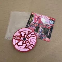 美品 BANDAI 仮面ライダー響鬼　アニマルディスクアカネタカ