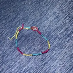 ミサンガ