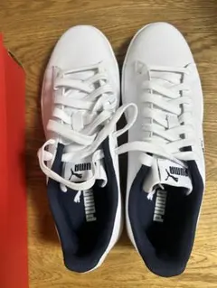 PUMA UP PERF スニーカー ホワイト ネイビー　サイズ27cm 未使用のサムネイル