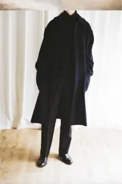 桃*郎様 COMOLI ウールギャババルカラーコート25AW ブラック 1 - メルカリ