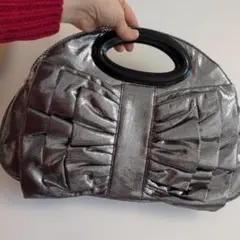 メタリックシルバー フリルデザイン パーティーバッグ