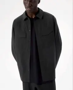 と*ら様 新品未使用Arc'teryx Veilance Field LS Shのサムネイル