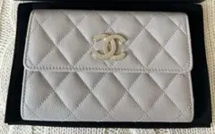 CHANEL ミディアムウォレット