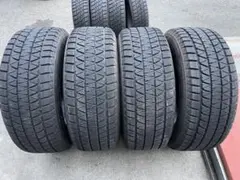 中古スタッドレスタイヤ4本！265/60R18 BS DM-V3 2024年製のサムネイル