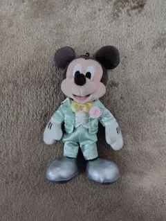 ウエディングミッキー バッチ