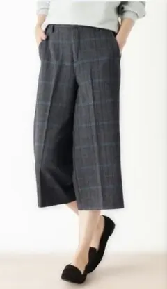 シューラルー 起毛センタープレスガウチョパンツ Mサイズ