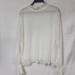 美品・aprèsjour：ホワイト フリル付き トップス・LL