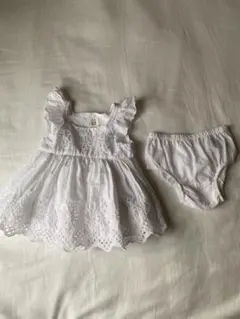 baby GAP ベビー服 ワンピース ブルマセット 0-3ヶ月のサムネイル