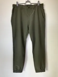 新品　UNIQLO ユニクロ EZYストレッチジョガーパンツ　オリーブ　Mサイズ