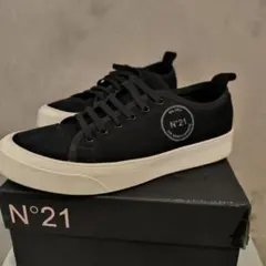 N°21★ヌメロヴェントゥーノ・レザー切替 オーバーサイズ スニーカー(36) N°21☆ヌメロヴェントゥーノ・レザー切替 オーバーサイズ