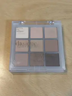 【美品】dasique デイジークアイシャドウパレット ニュートラル　韓国コスメ