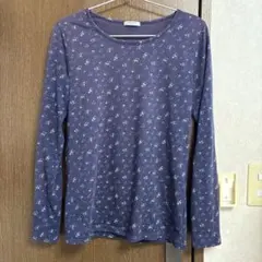 ネイビー 小花柄 長袖Tシャツ