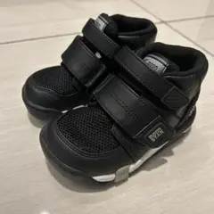 Item thumbnail for item b63ee947-fecb-4a9d-b134-d6a470cfad71