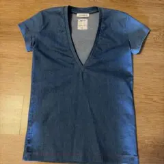 MADISONBLUE デニム調 Vネック Tシャツ 01のサムネイル