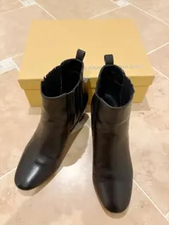 PARADIS COULEUR パラディクルールのショートブーツ　ブラック