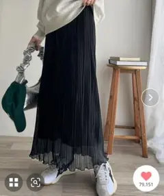 プリーツスカート