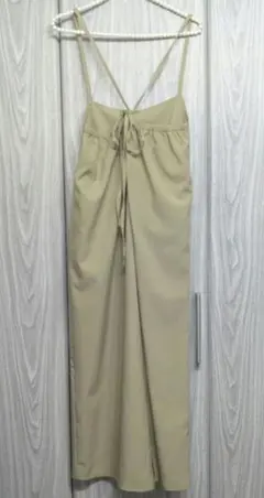 サロペット　オールインワン　リボン　ワイドパンツ　オリーブ　グリーン　キャミ