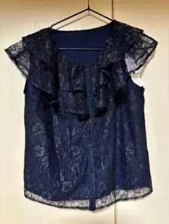 Item thumbnail for item 900e4a9c-1fb5-4d5b-a95b-a13e48bfe192