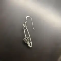 ジャスティン デイビス SICK BOY/PADLOCK 片耳ピアス SV925 - メルカリ