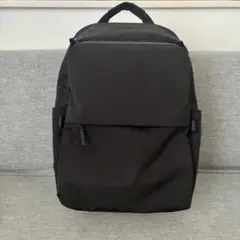 【極美品】UNIQLO ファンクショナルバックパック ブラックのサムネイル