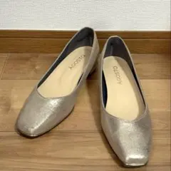 AGOSTO ゴールド スクエアトゥ ローヒールパンプス 25㎝　3㎝太ヒールのサムネイル