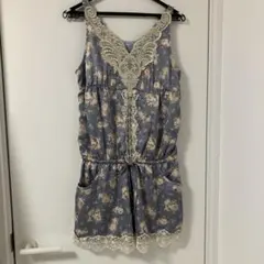 dazzlin ダズリン　サテン系花柄レースサロペット　平成ギャルY2K 00sのサムネイル