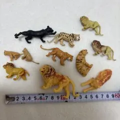 動物フィギュア 11体セット ミニチュアのサムネイル