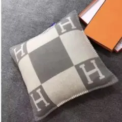 Hクッションカバー