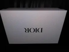 Dior ホワイト ギフトボックス 大