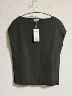 【新品、タグつき】 J.PRESS 洗える片畦フレンチスリーブニットカーキ系Mのサムネイル