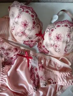 Item thumbnail for item 27d9a325-d604-410d-86f6-7e0b8e27ebd7