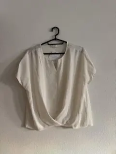 earth music&ecology 半袖ブラウス Fオフホワイト　新品