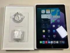 iPad 第9世代　64GB シルバー　Wi-Fiモデル　4点付属品付
