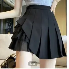 黒ミニプリーツスカート かわいいアクセントサイドレースフリル付き