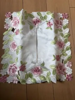 花柄刺繍ティッシュボックスカバー