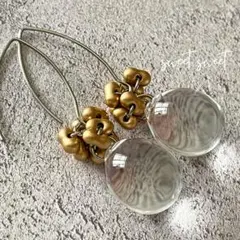 ゴールド＊*チェコビーズと鈴丸ビーズのシルバーピアス＊ハンドメイド