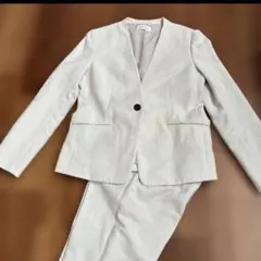 PLST ライトグレー スーツ
