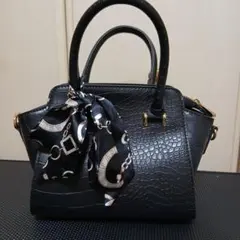 黒 クロコダイル風ハンドバッグ スカーフ付き