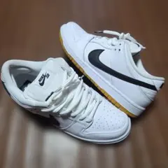 Nike SB Dunk Low ホワイト/ブラック