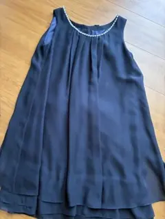 パーティードレス ノースリーブワンピース 膝丈 紺 結婚式 二次会 お祝い