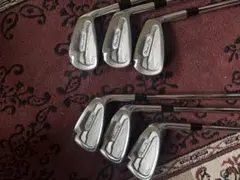 ロマロ Ray CX FORGED アイアンセット　中古のサムネイル