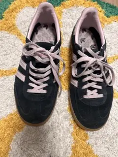 Adidas handball spezial 黒/ピンク